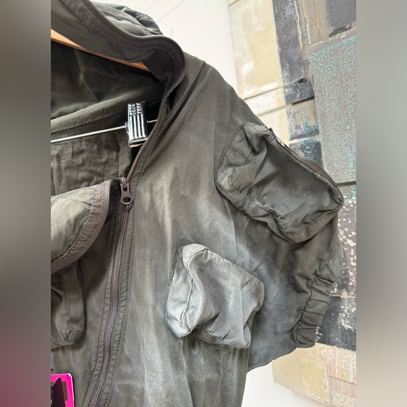 Demobaza Brand New with Tags Overalls / Romper / Onesie - Picture 2 of 9